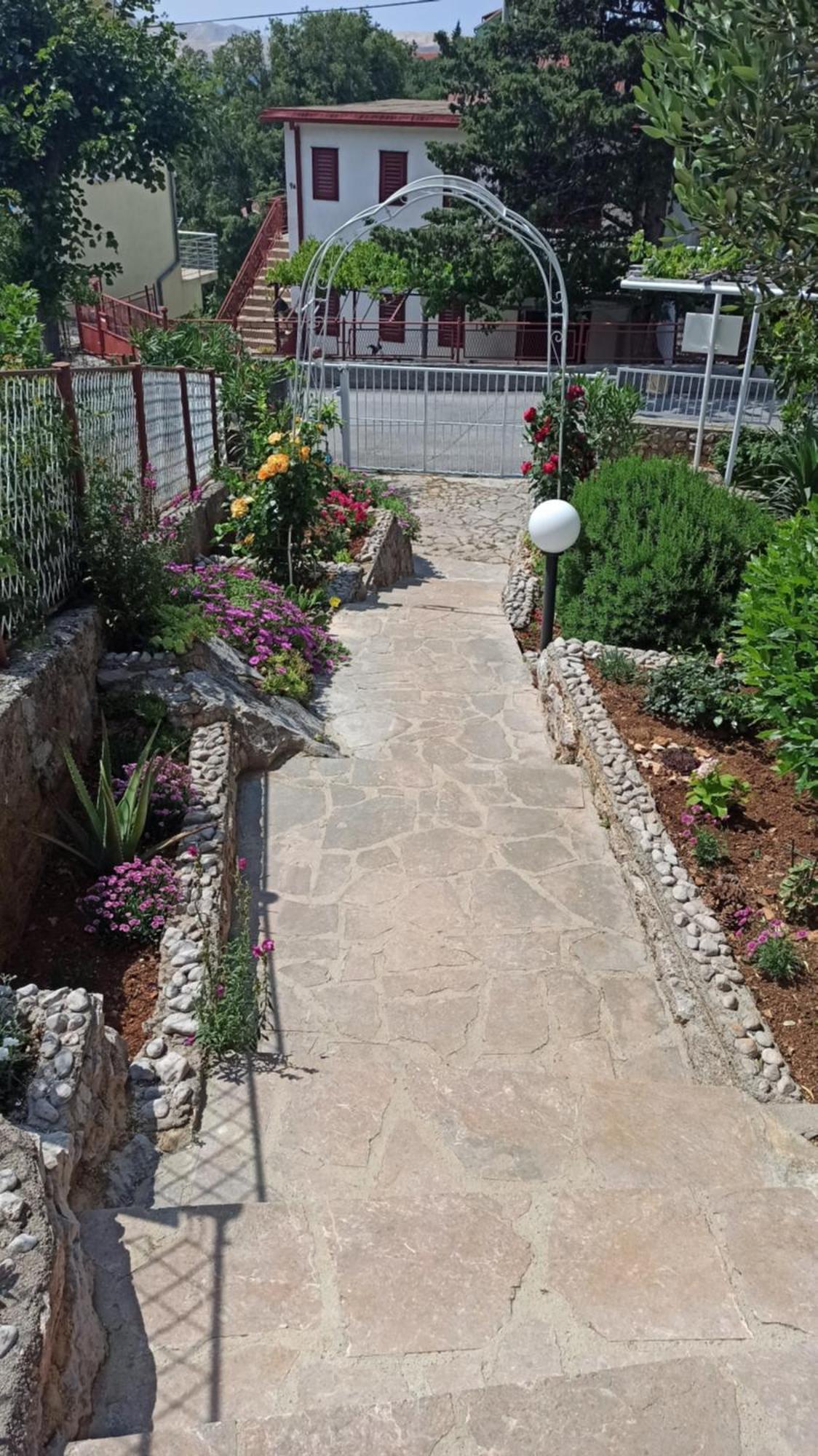 Apartments Happy Day Карлобаг Стая снимка